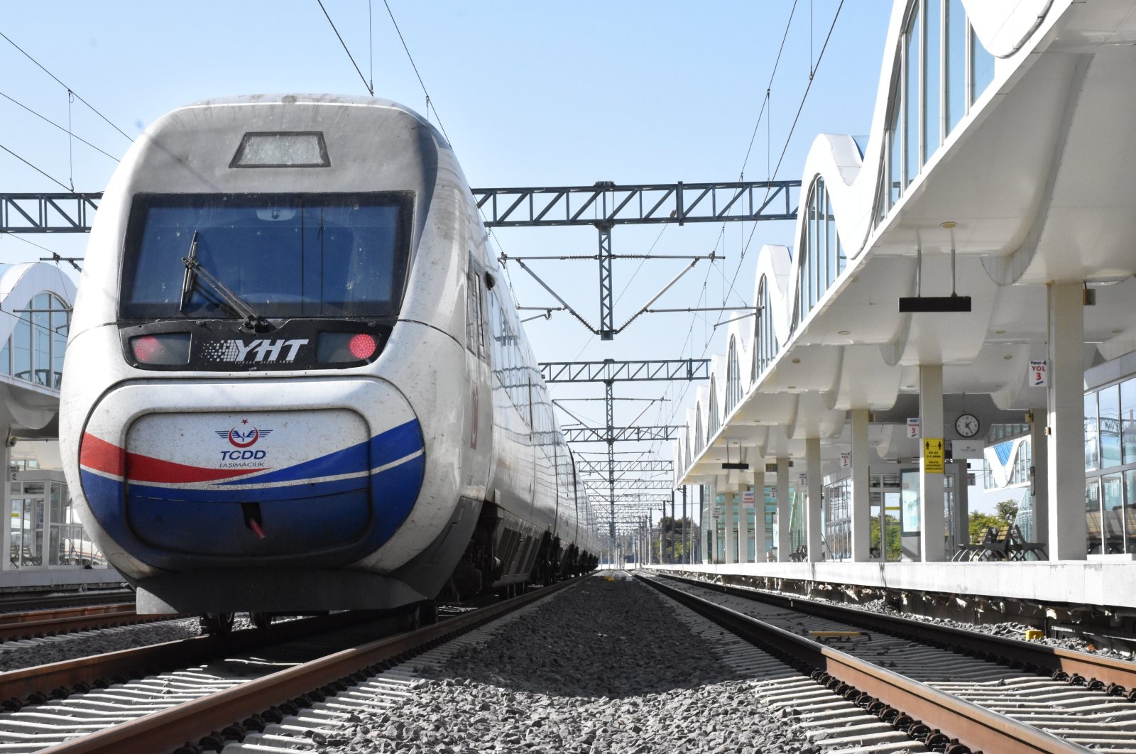 Ankara-Istanbul super-fast train to cut travel to 80 minutes | Daily Sabah - Daily Sabah
