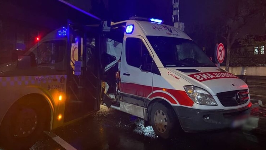 Collision in Istanbul: Safety Concerns for Public Transportation - BNN Breaking