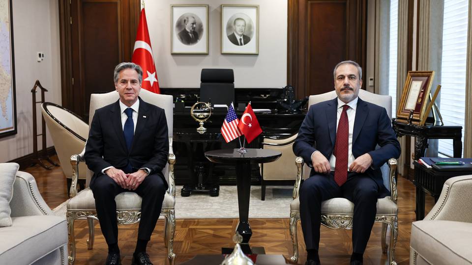 Türkiye calls on US to use influence over Israel to stop attacks on Gaza - TRT World