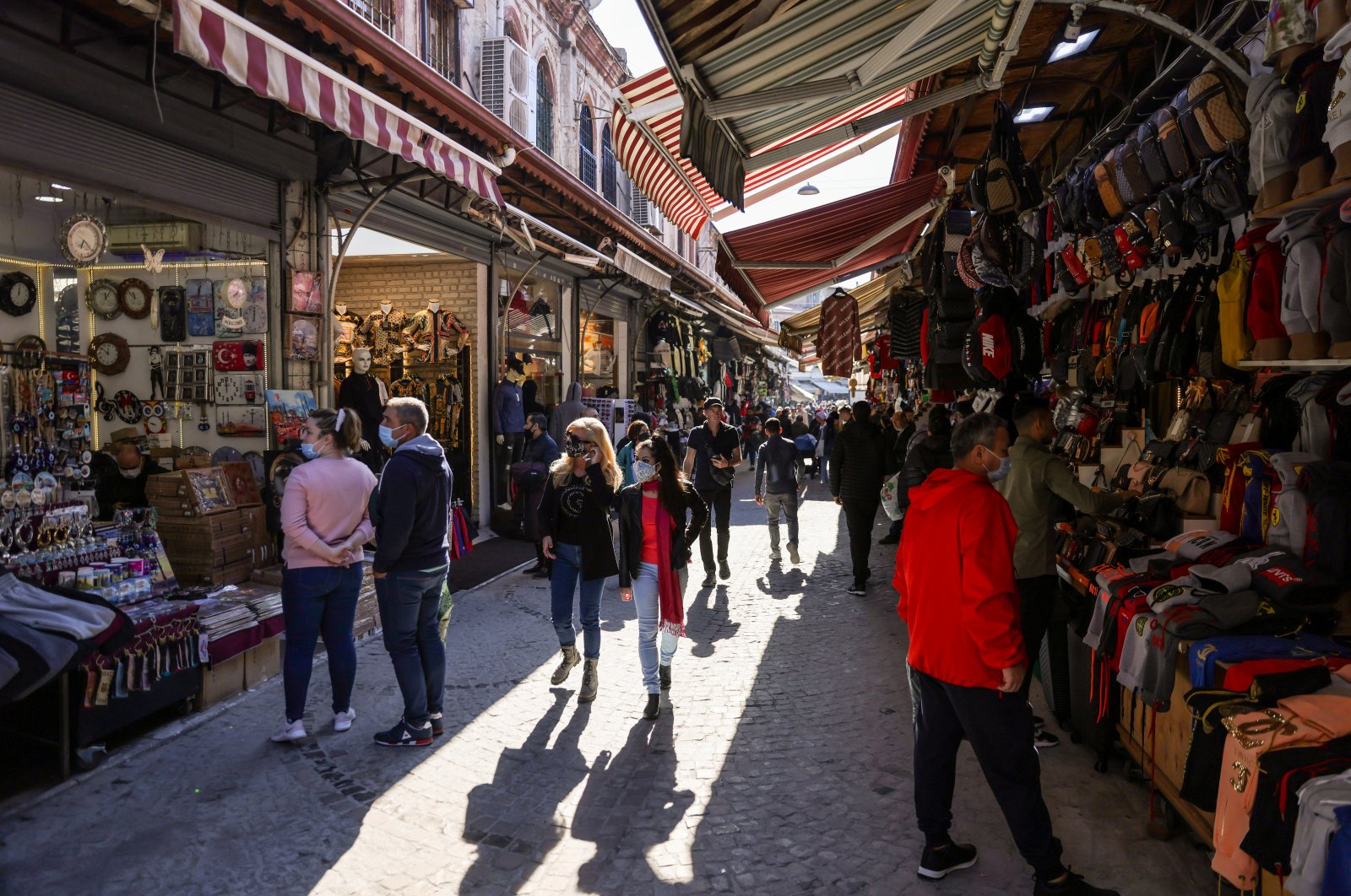 Türkiye's consumer confidence up by 2.6% in December | Daily Sabah - Daily Sabah