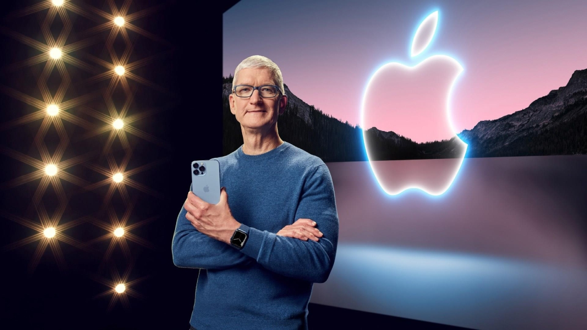 Apple CEO’su Tim Cook’un 2023’teki Kazancı Açıklandı: Dudak Uçuklatıyor!