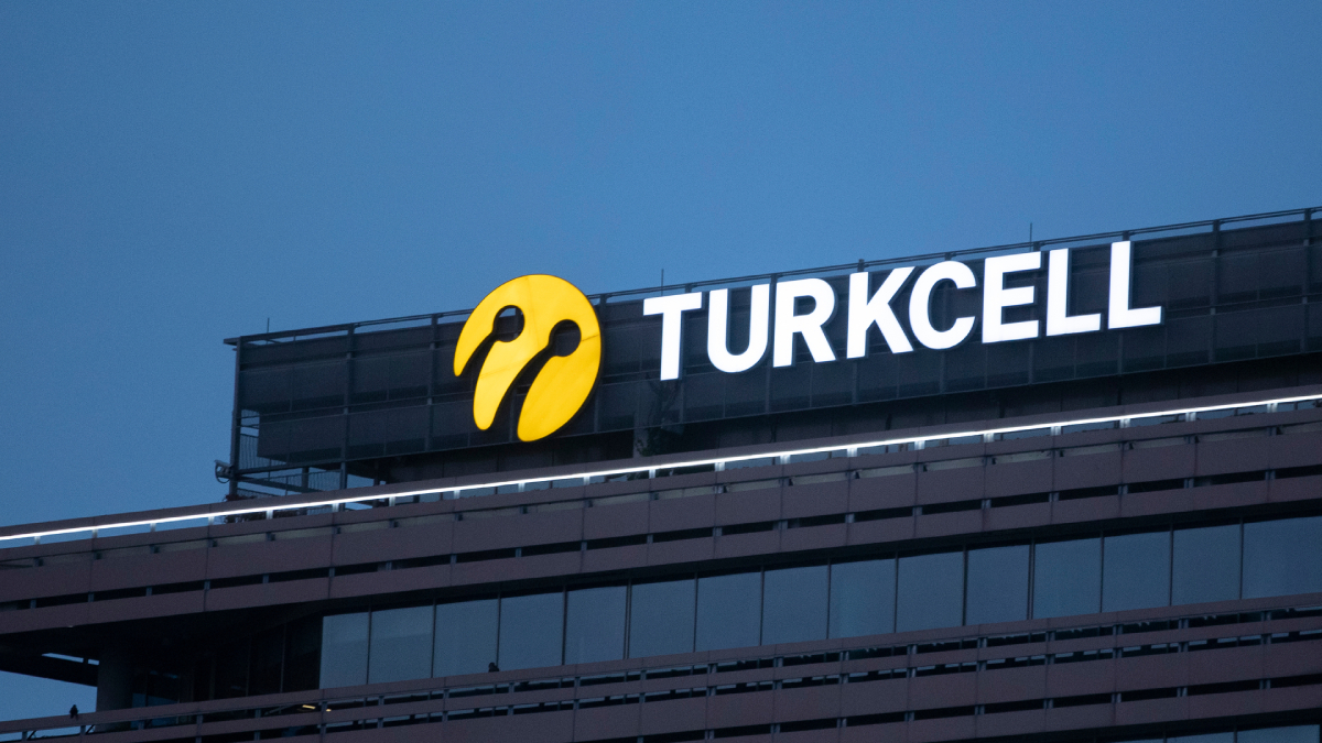 Turkcell’in Stratejik Kararı: Ukrayna’daki Varlıkları 500 Milyon Dolara Satıldı!