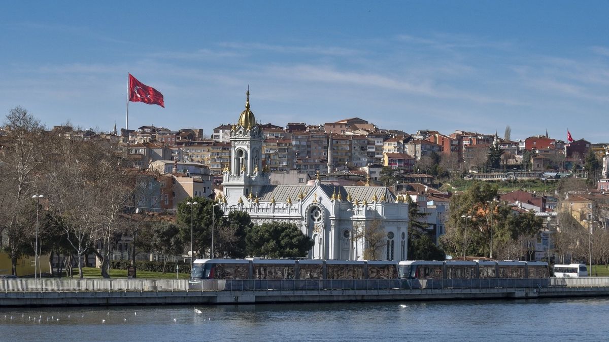 Istanbul's Tram Line Celebrates 110 Years: A Journey Through Time and Tracks - BNN Breaking