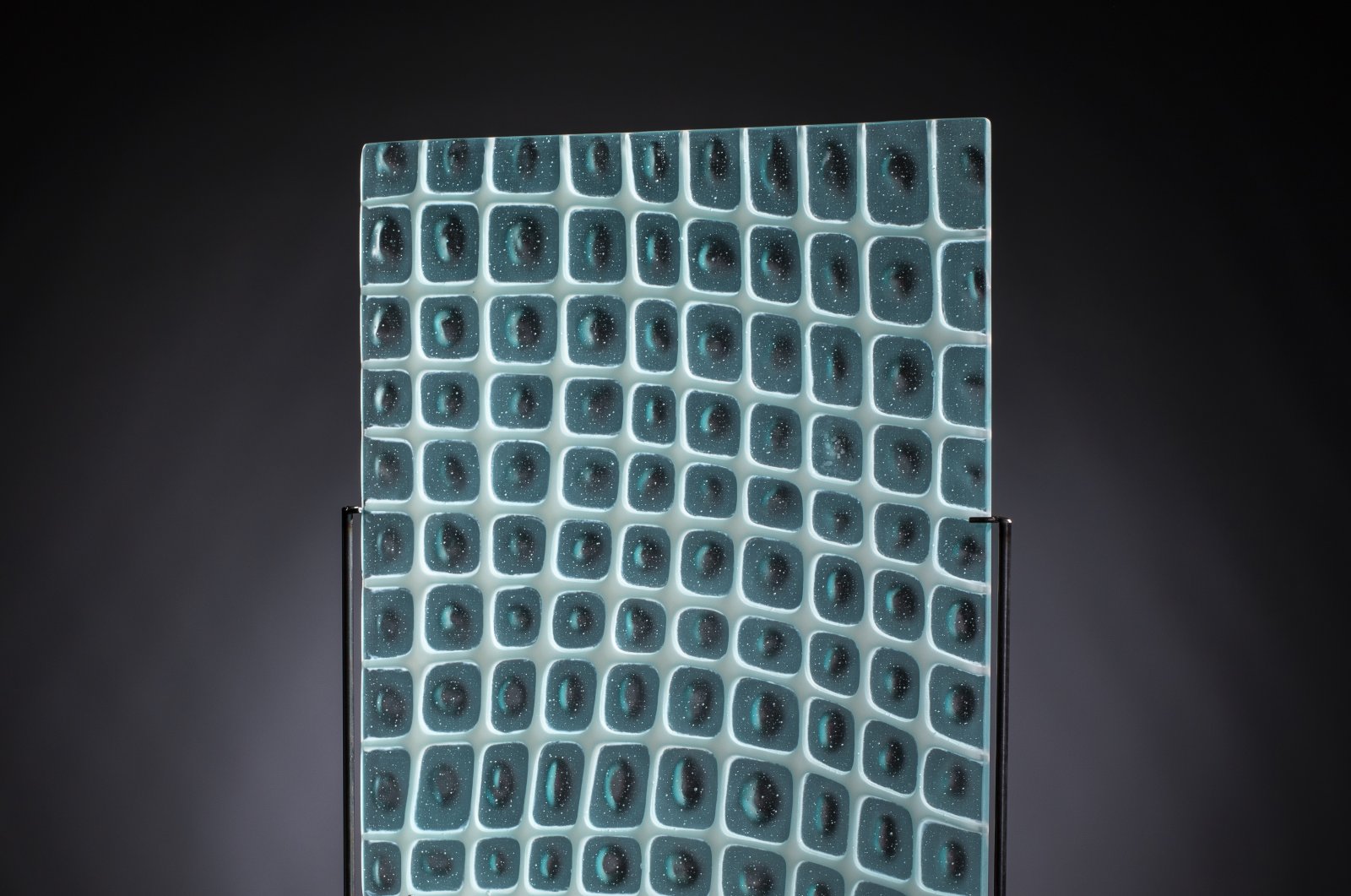 Contemporary Hungarian glass artists unite in Türkiye exhibition | Daily Sabah - Daily Sabah