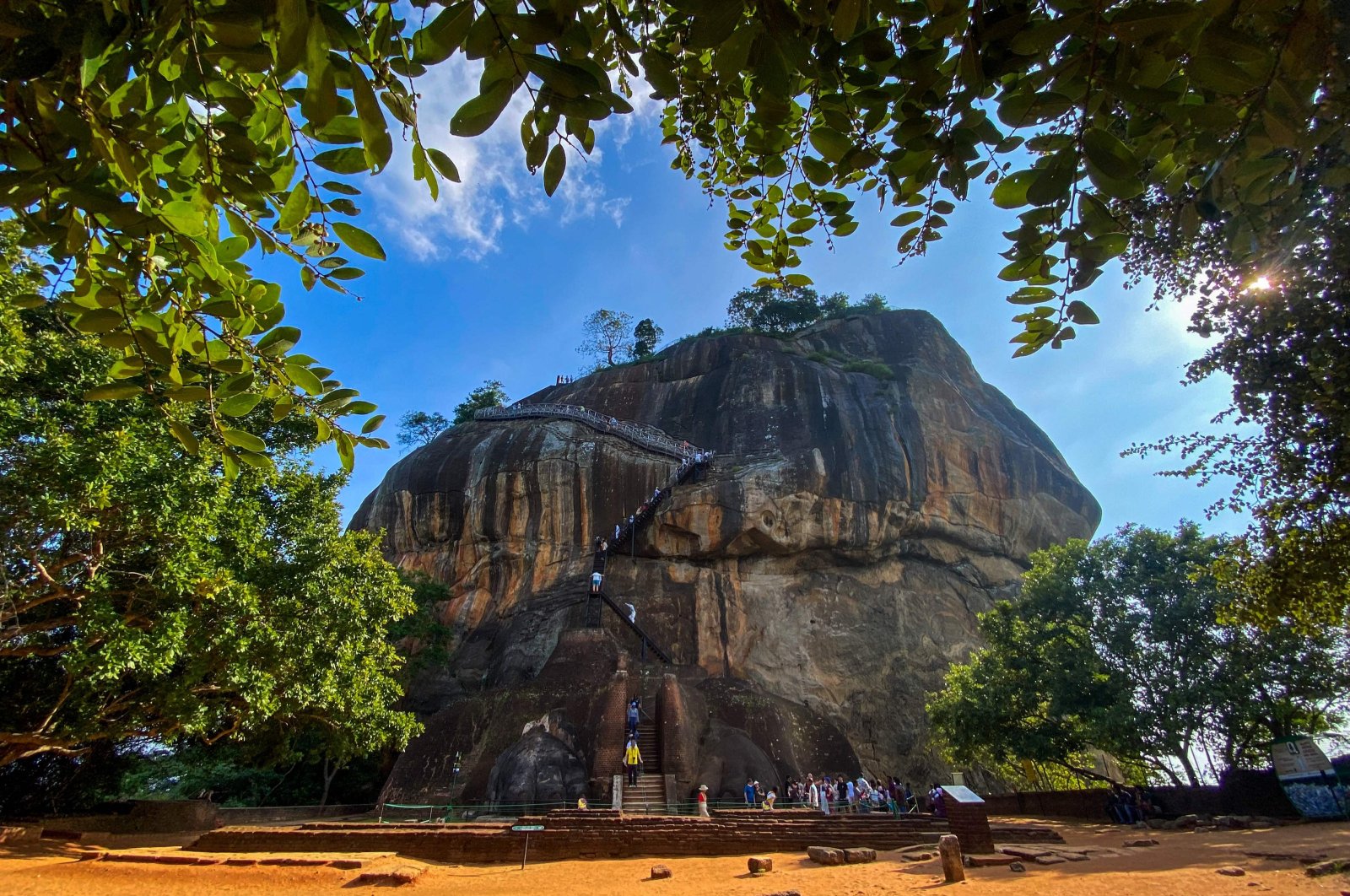 Türkiye, Sri Lanka unveil mutual tourism potential at Istanbul event | Daily Sabah - Daily Sabah