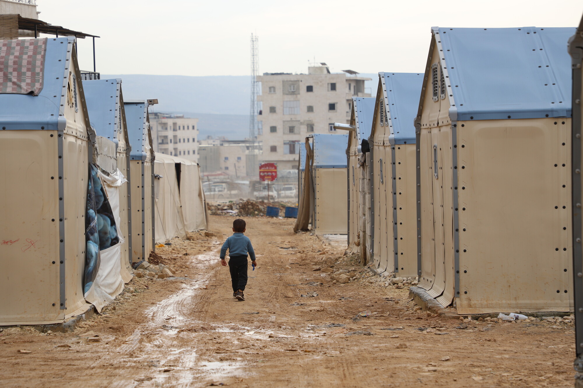 Türkiye ve Suriye: Depremlerden bir yıl sonra, milyonlarca insan sert kış koşullarına rağmen etkilerle karşı karşıya – CARE – CARE Hikayeleri