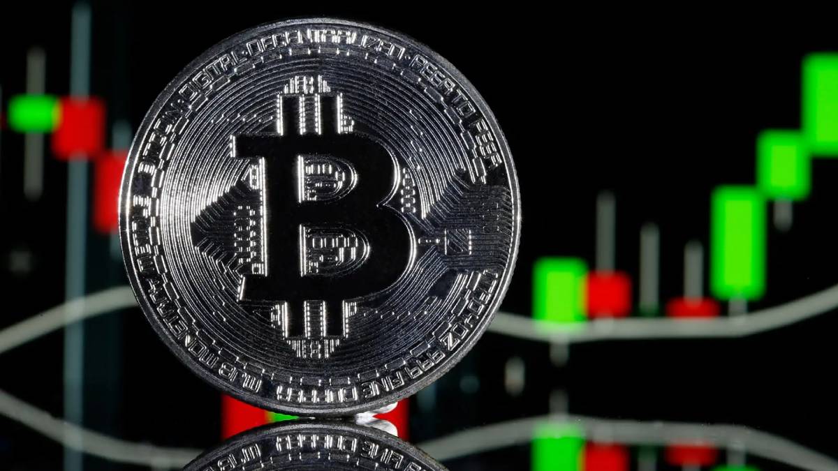 Bitcoin Tarihi Rekorundan Sonra Saatler İçinde Düşüşe Geçti: 59 Bin Dolara Geriledi!