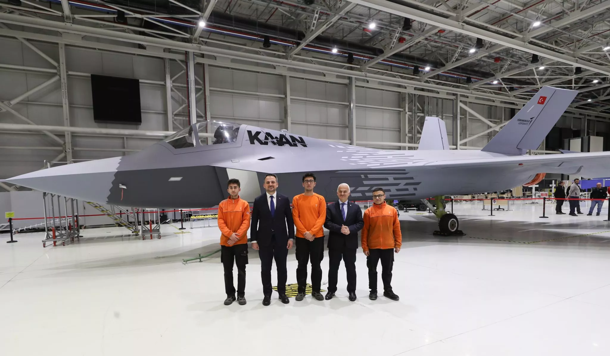 Türkiye reveals upgraded indigenous KAAN fighter jet - Türkiye Newspaper