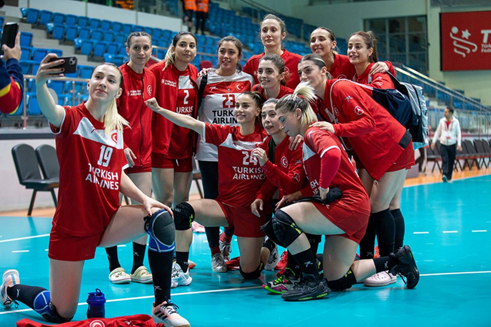 Türkiye Kadın Hentbol Milli Takımı EHF 2024 Avrupa Şampiyonası’na katılma hakkı kazandı – Türkiye Gazetesi