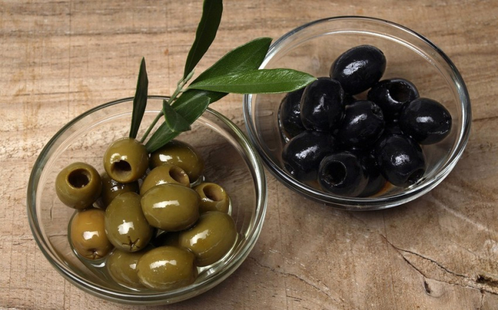 Azerbaijan reduces olive imports from Türkiye